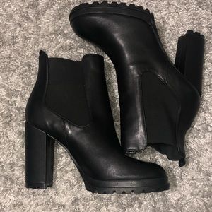 Black Heeled Boots - MissLola.com